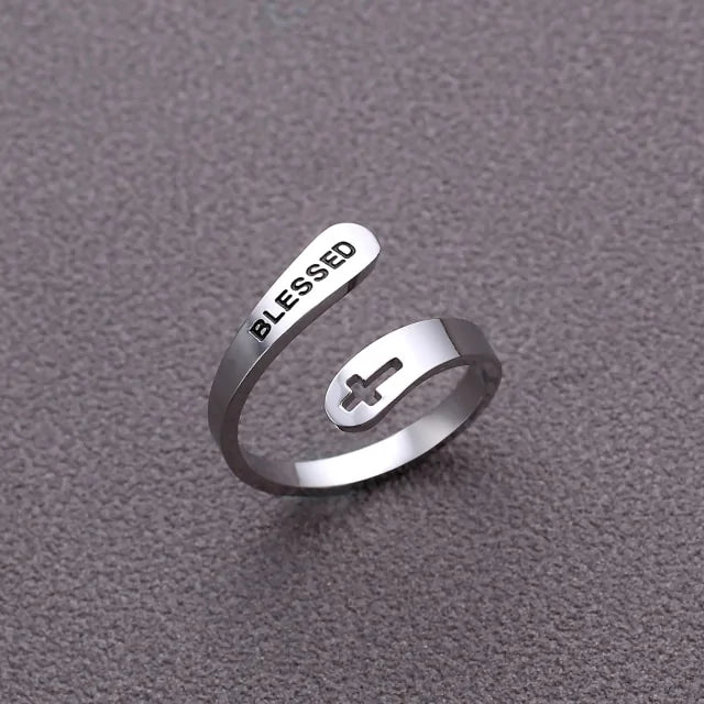 "L.F.H" Ring